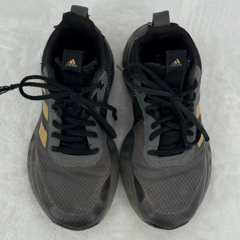 Adidas Boys Own The Game Lightmotion Kids Comfort Athletic Sneakers Size 13.5K